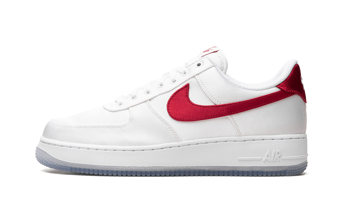 Nike AIR FORCE 1 LO '07 WMNS Satin White Varsity Red DX6541 100