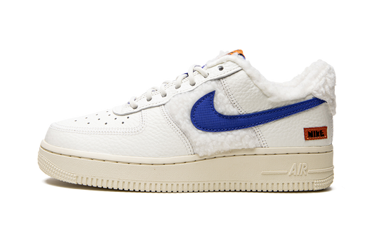 Nike AIR FORCE 1 LO '07 MNS WMNS Sherpa Fleece DO6680 100