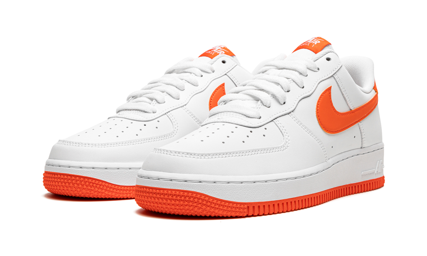 Nike Air Force 1 '07 "Team Orange" DC2911 101