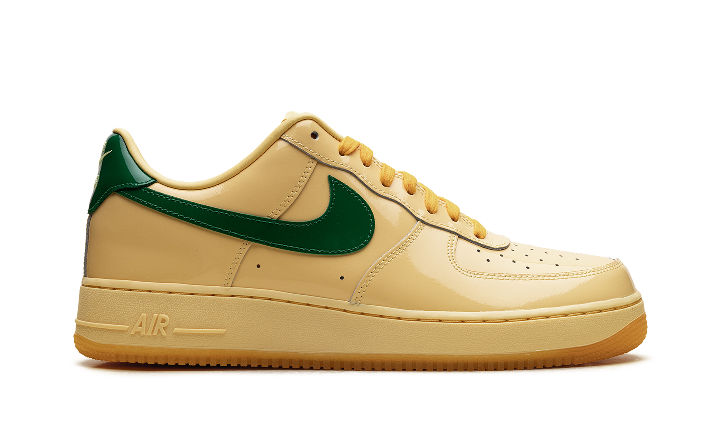 Nike Air Force 1 Low "Patent Leather Topaz Gold Pine Green" IO4489 700