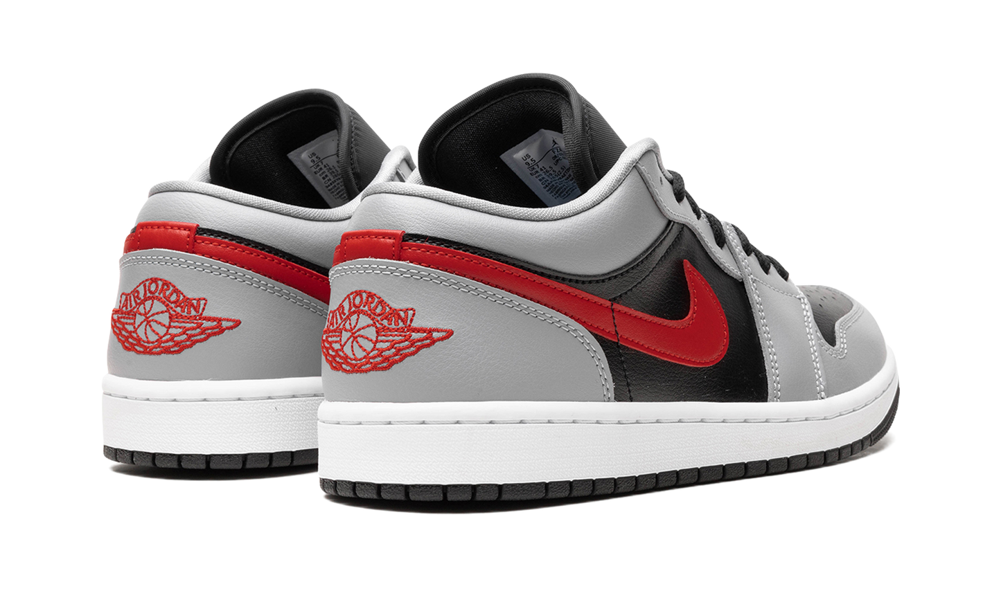 AIR JORDAN 1 WMNS Cement Fire Red FZ4183 002