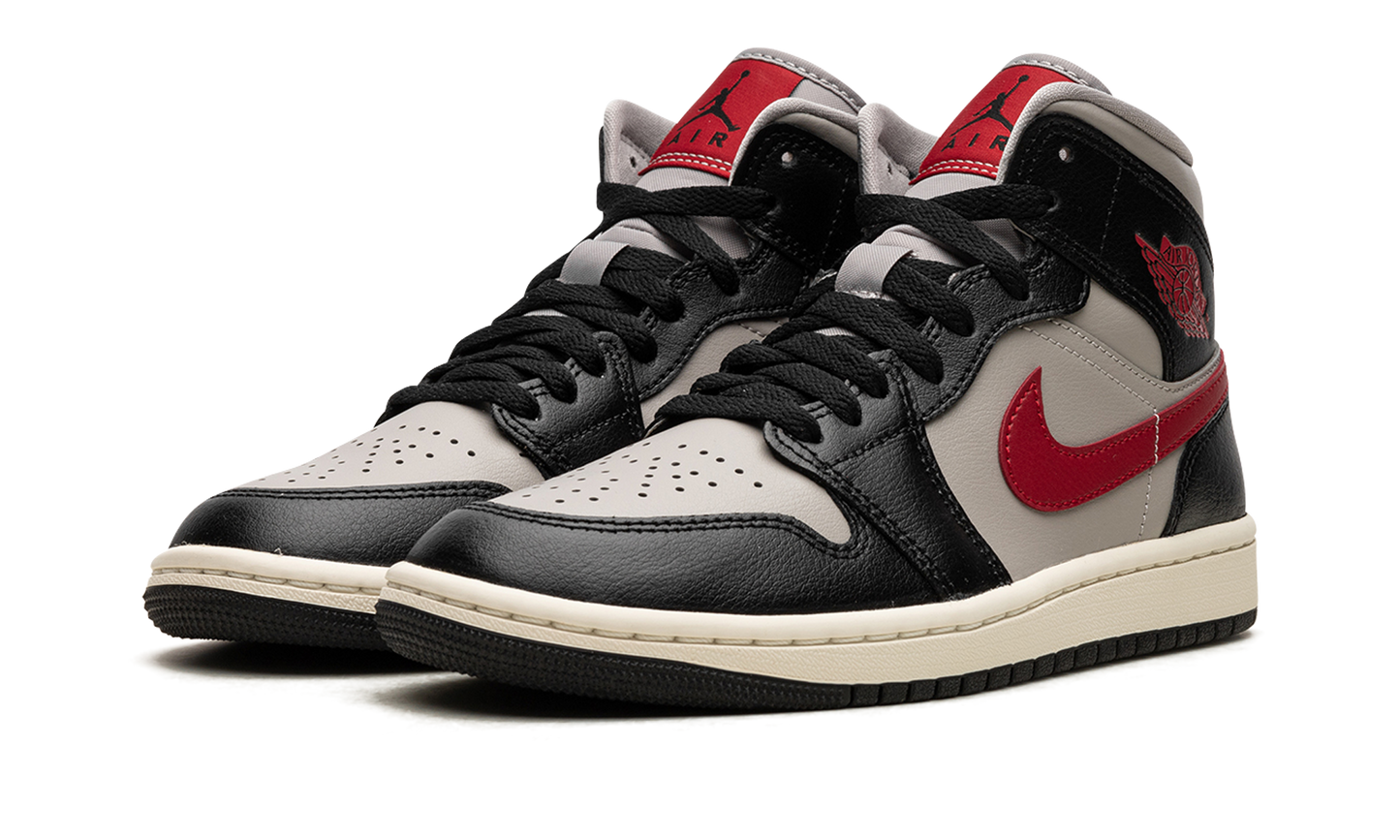 AIR JORDAN 1 MID WMNS Black / Gym Red / College Grey BQ6472 060