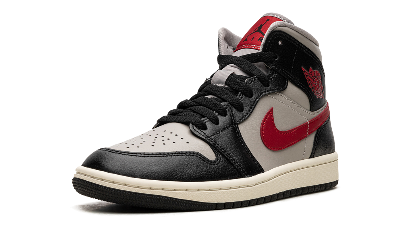 AIR JORDAN 1 MID WMNS Black / Gym Red / College Grey BQ6472 060