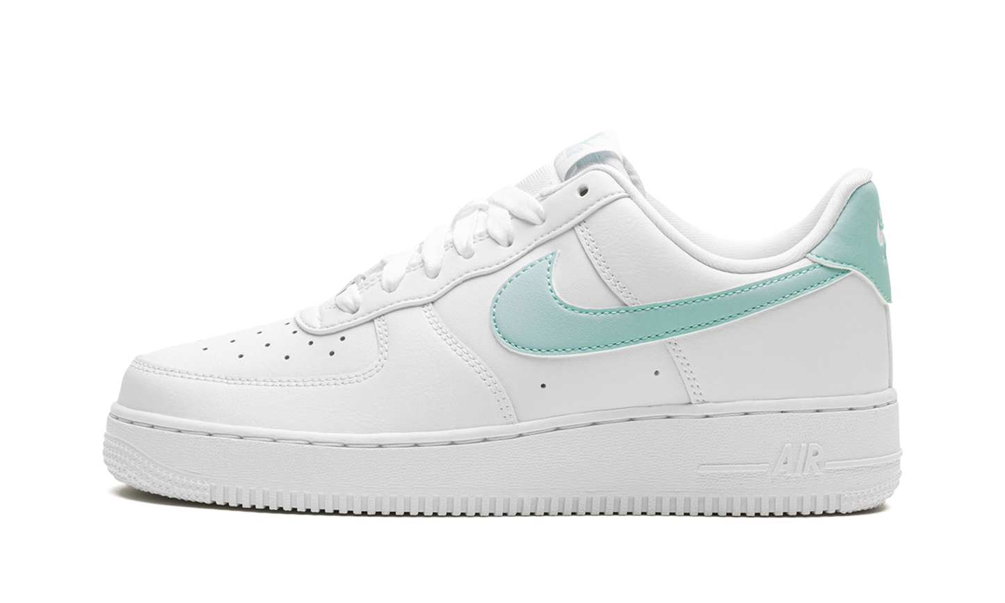 Nike AIR FORCE 1 '07 WMNS White / Jade Ice DD8959 113