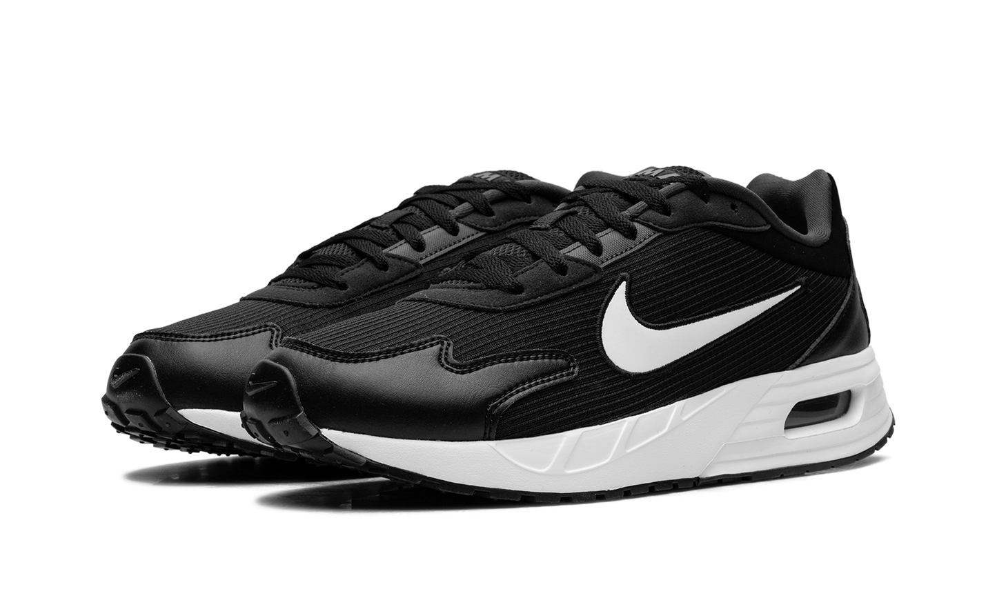 Nike Air Max Solo "Black / White" HQ2572 001