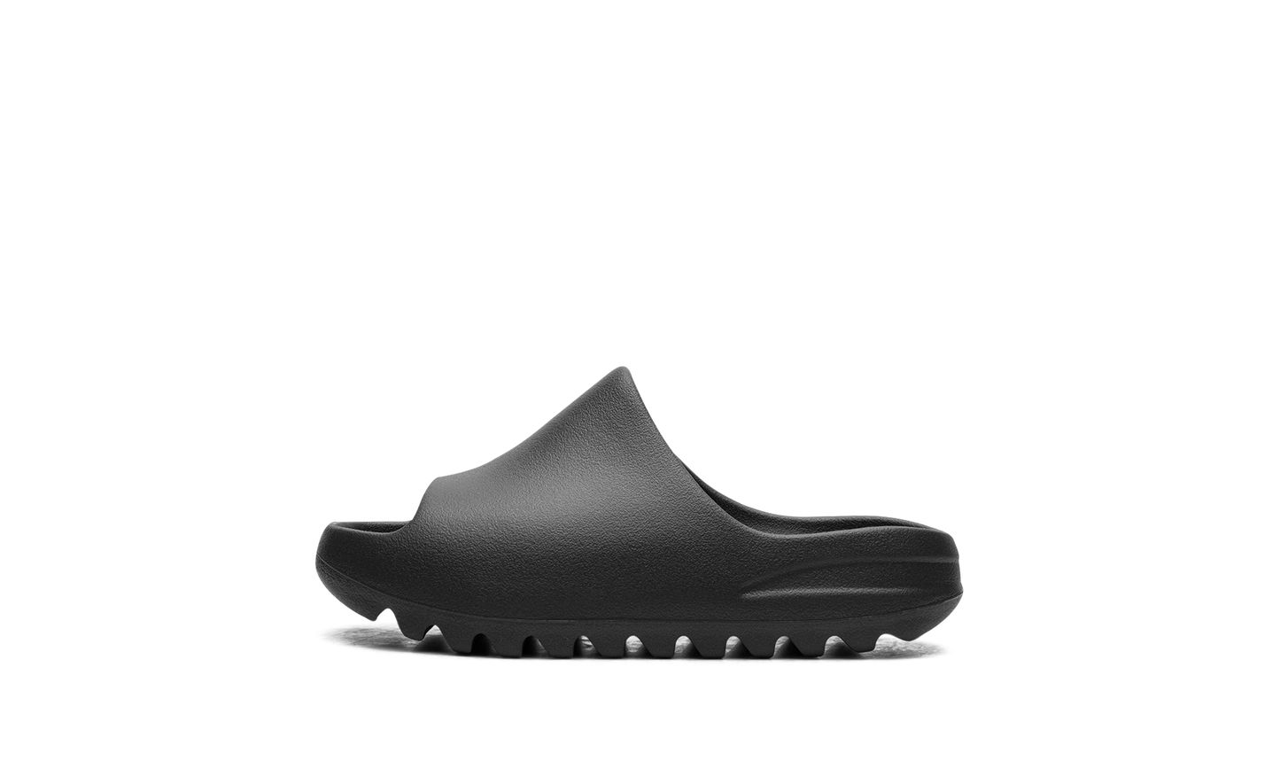 Yeezy Slide Kids "Dark Onyx" ID5104