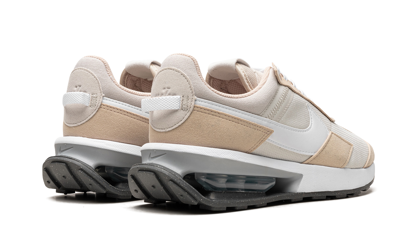 Nike AIR MAX PRE-DAY WMNS "LIGHT BONE SANDDRIFT" DM8259 002