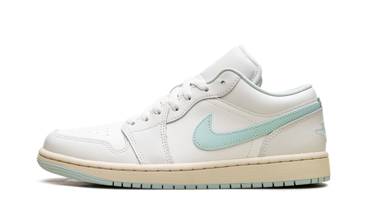 Jordan 1 Low WMNS Sail Igloo DC0774 134