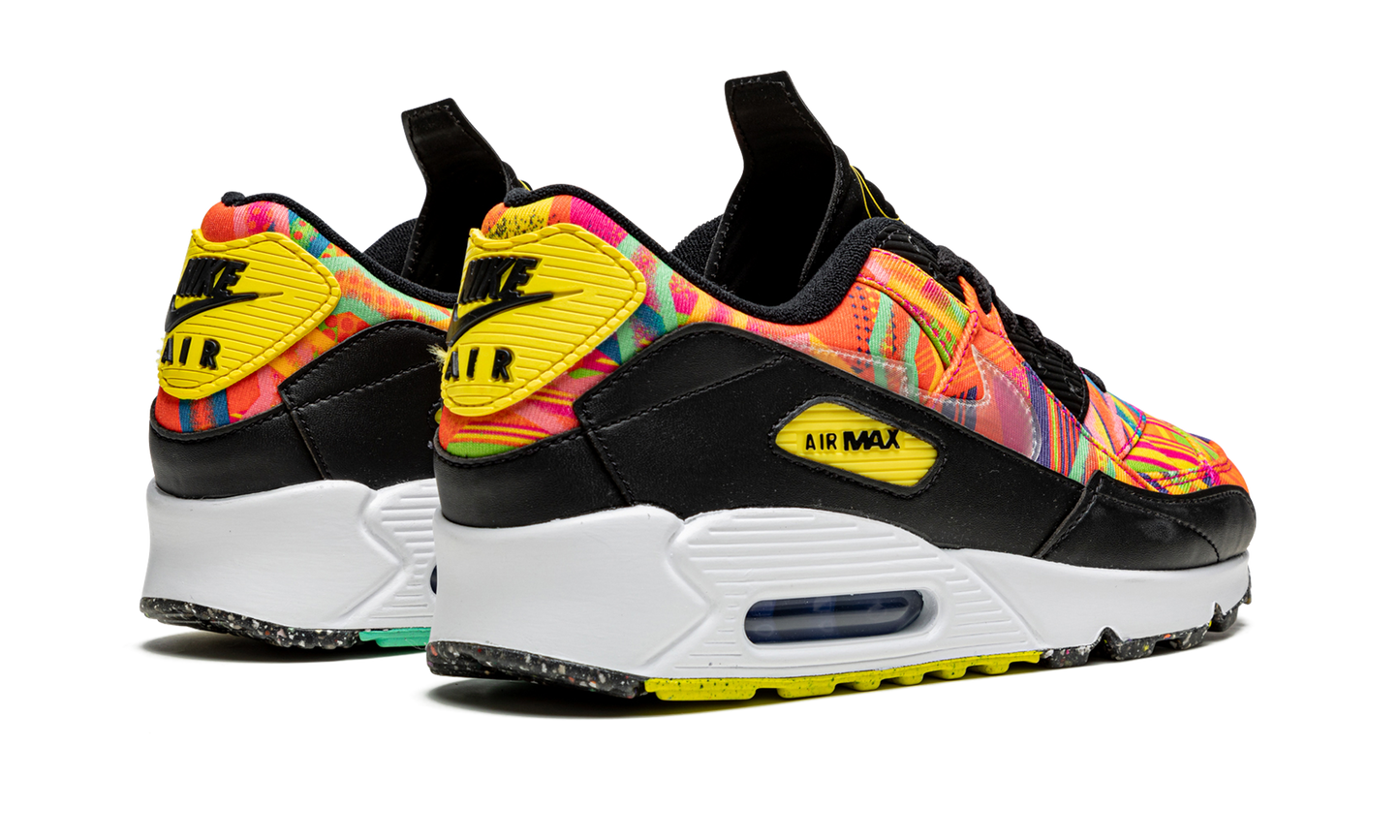 Nike Air Max 90 / LHM "Familia" DJ4703 900