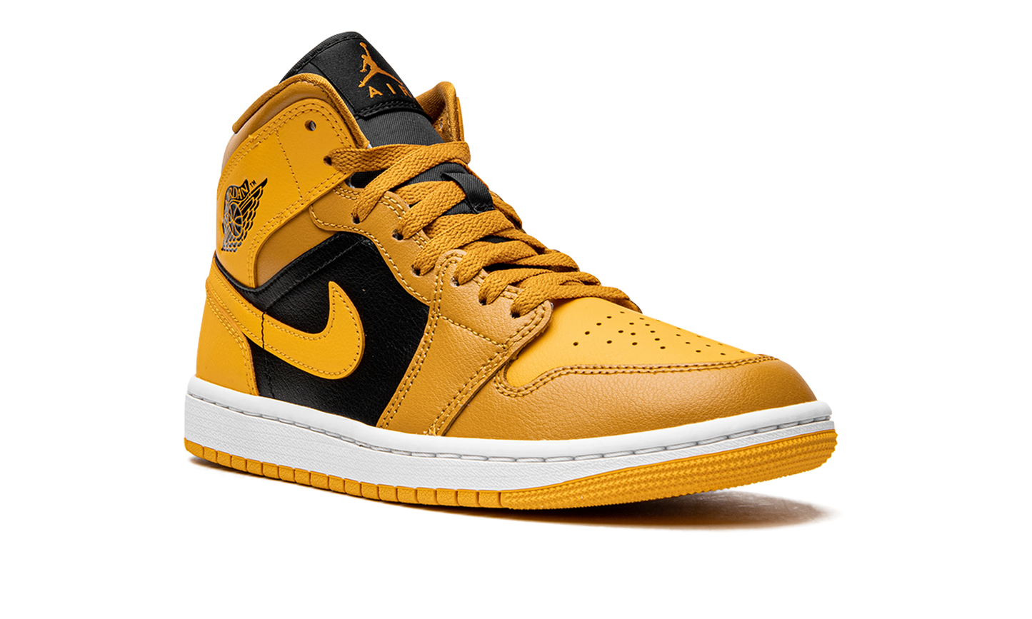 AIR JORDAN 1 MID WMNS Chutney BQ6472 700