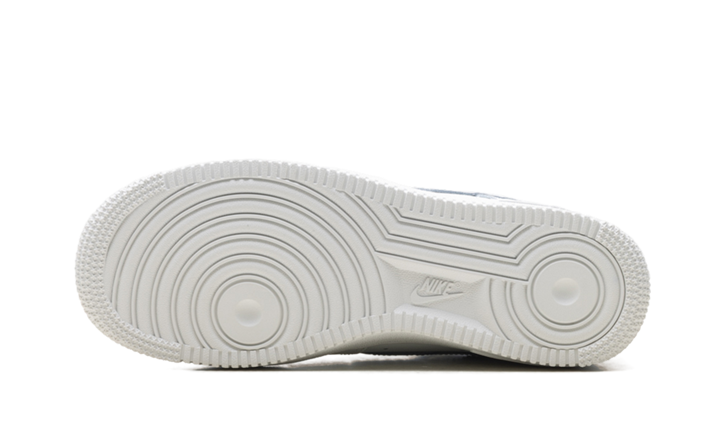 Nike Air Force 1 '07 Low WMNS Summit White Mini Charm IM6485 121