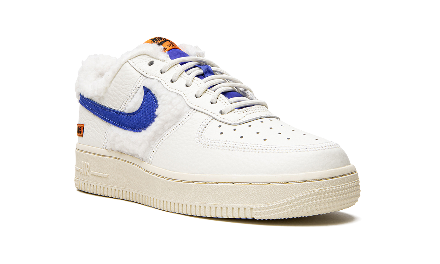 Nike AIR FORCE 1 LO '07 MNS WMNS Sherpa Fleece DO6680 100