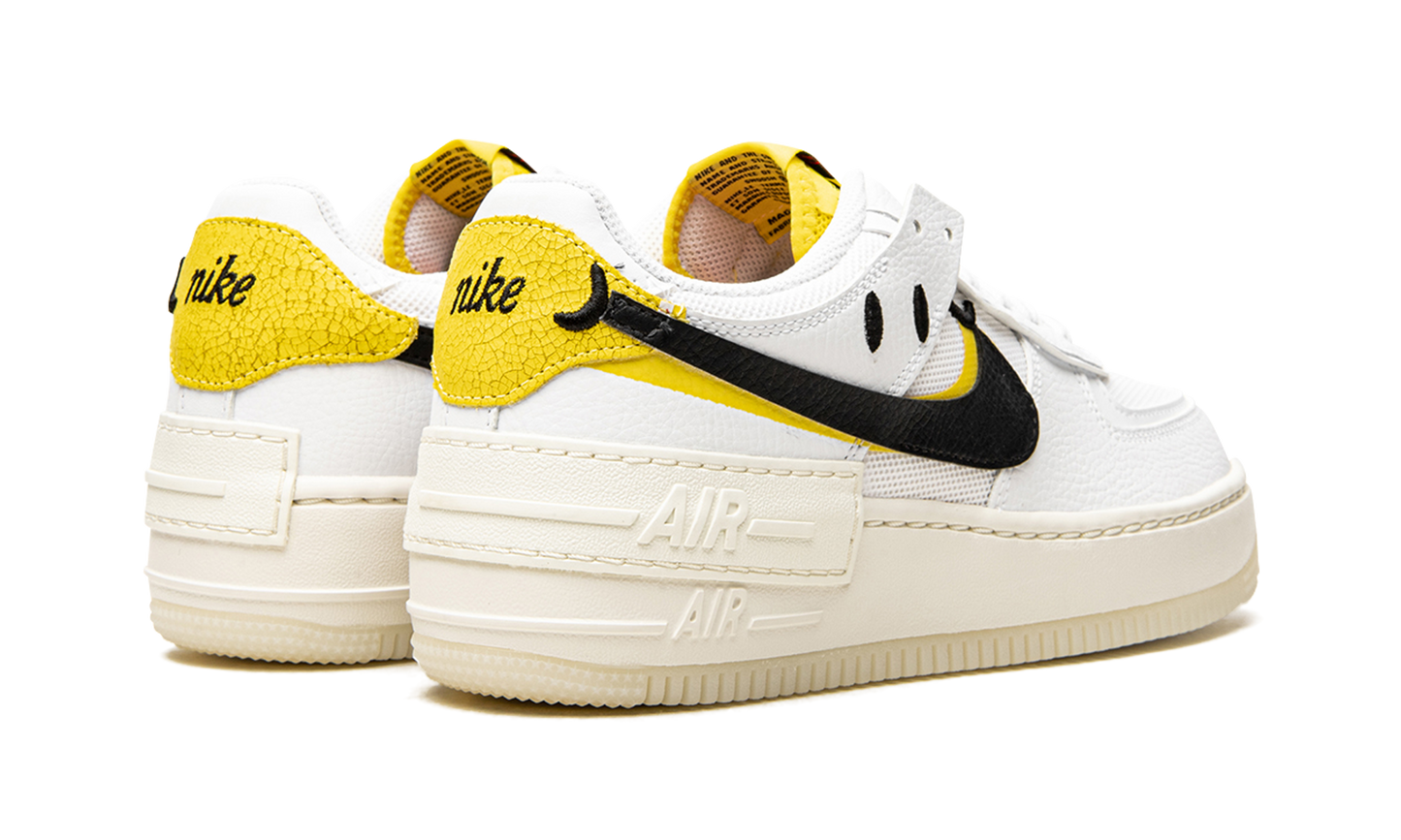 Nike AIR FORCE 1 SHADO MNS WMNS Go the Extra Smile DO5872 100