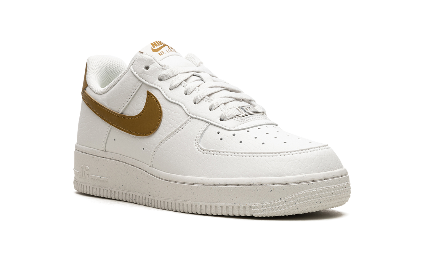 Nike AIR FORCE 1 LO NEXT NATURE WMNS Bronzine DV3808 101
