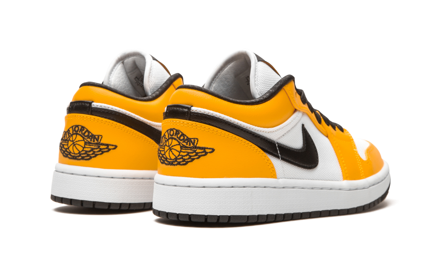 AIR JORDAN 1 LO SE WMNS Laser Orange CZ4776 107
