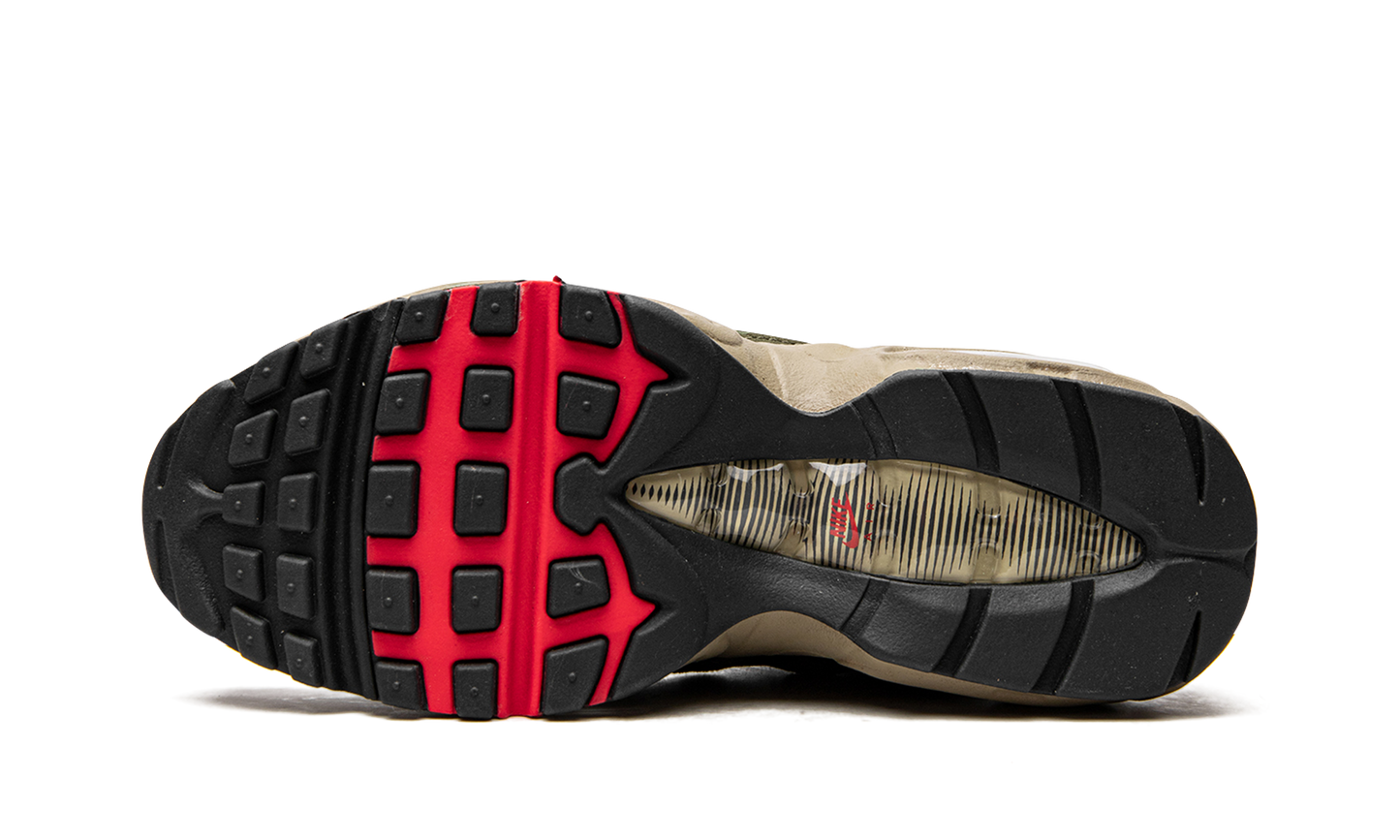 Nike Air Max 95 SE "Rough Green" DQ8570 200