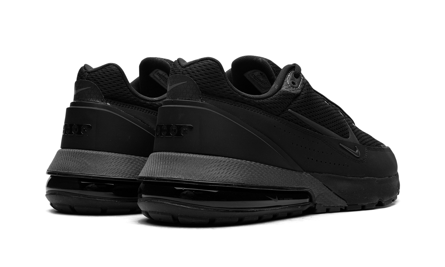 Nike AIR MAX PULSE "TRIPLE BLACK" DR0453 003