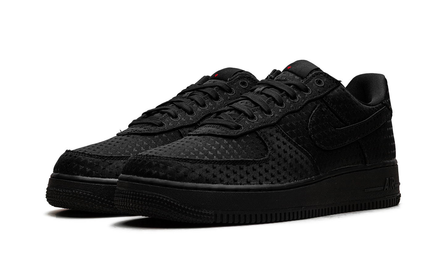 Nike Nike Air Force 1 "Valentine's Day - Triple Black (2026)" IB6836 001