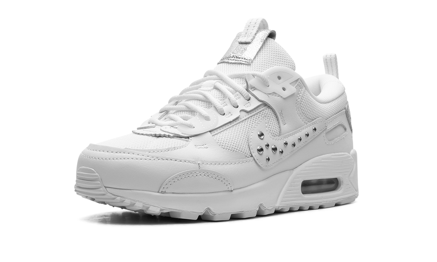 Nike AIR MAX 90 FUTURA WMNS "Studded Swoosh" FQ8888 100