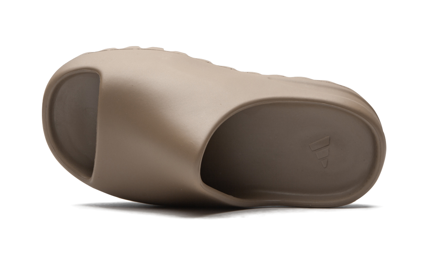 Yeezy Slide (Kids) "Earth Brown" FV9907