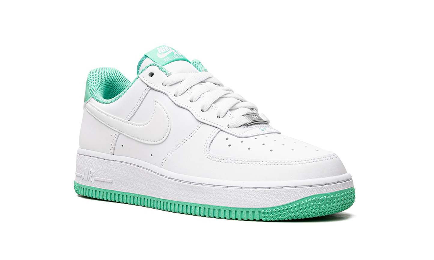 Nike Air Force 1 Low "Mint" DH7561 107