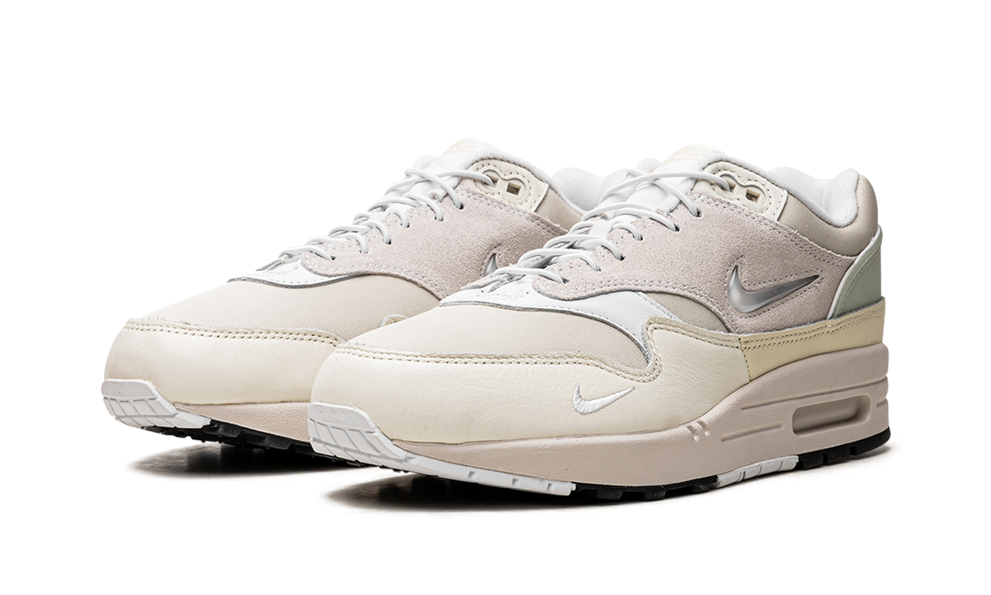 Nike Air Max 1 "Hangul Day" DZ5317 121