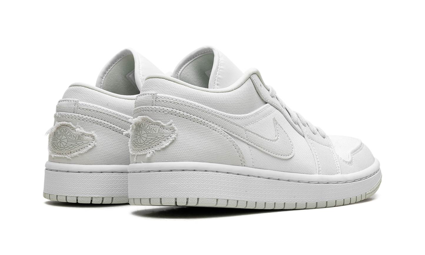 Jordan 1 Low WMNS Spruce Aura CW1381 003