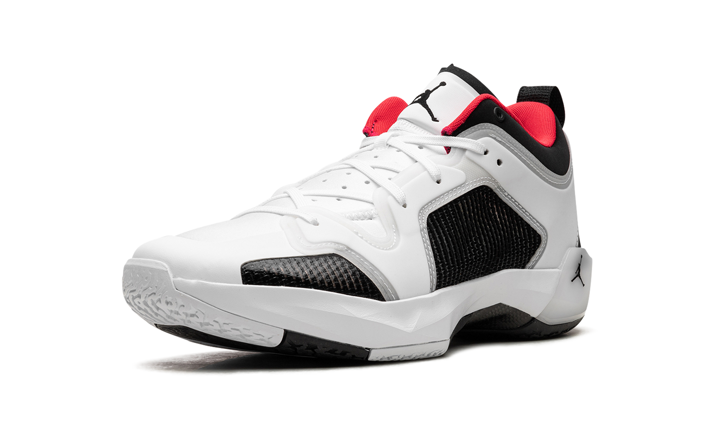 Air Jordan 37 Low Siren Red DQ4122 100