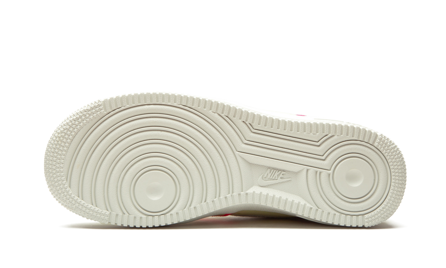 Nike AIR FORCE 1 '07 LX MNS WMNS Life Lime CK6572 700