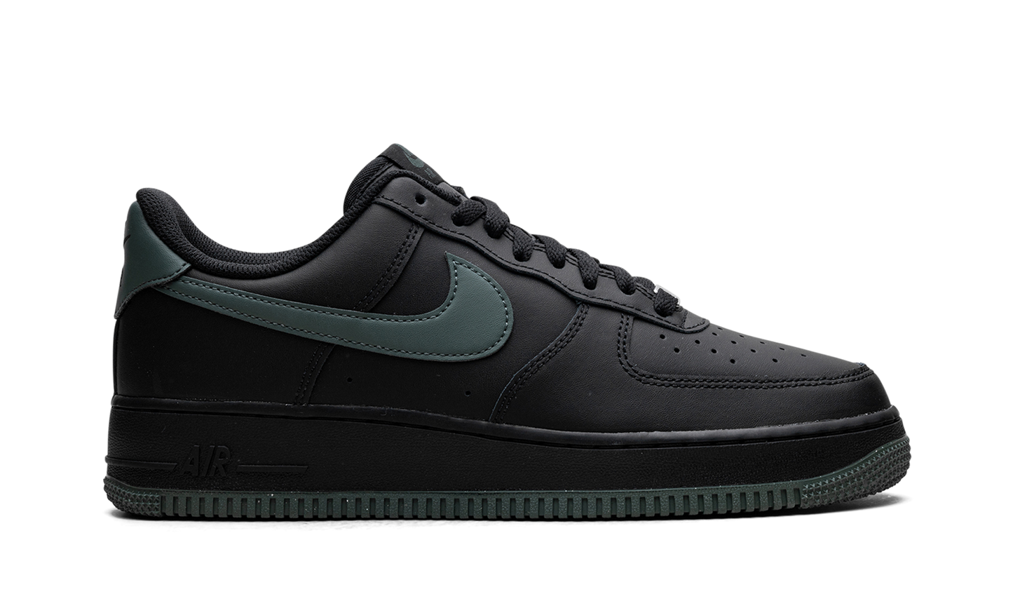 Nike Air Force 1 "Black Vintage Green" FJ4146 001