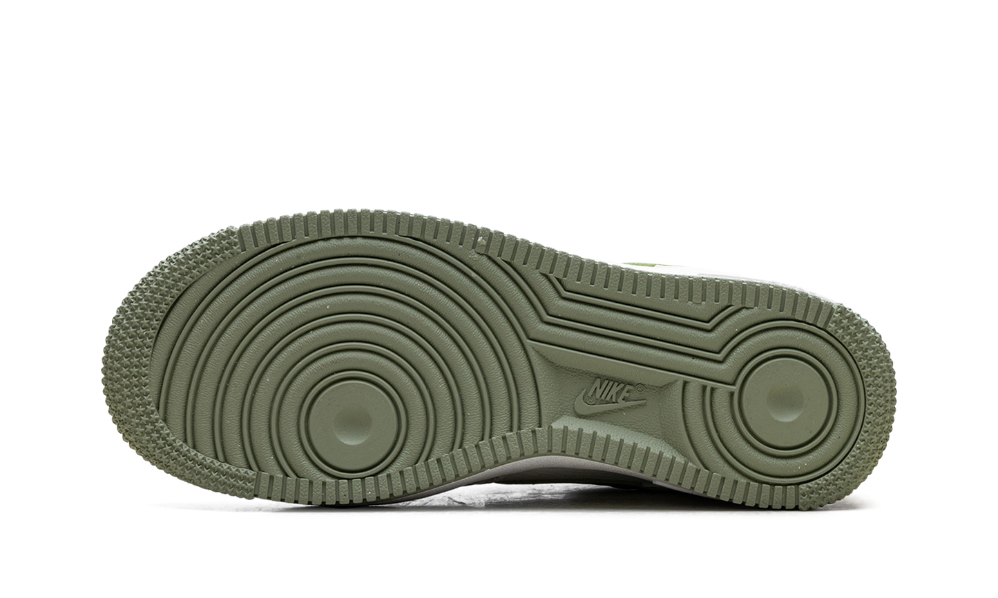 Nike Air Force 1 '07 WMNS Next Nature Oil Green DV3808 106