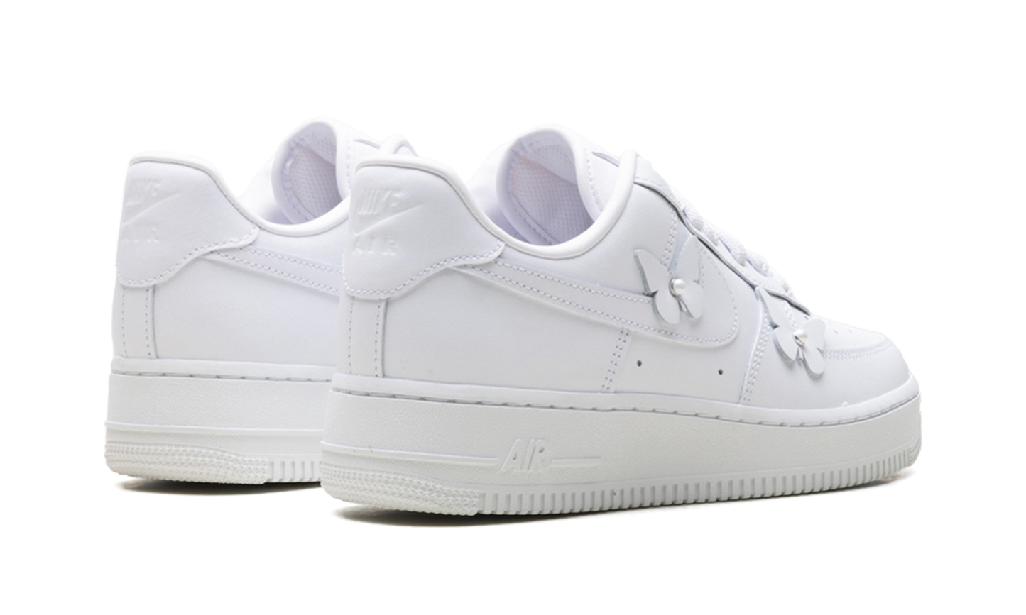 Nike Air Force 1 Low WMNS Butterfly White IH4480 100