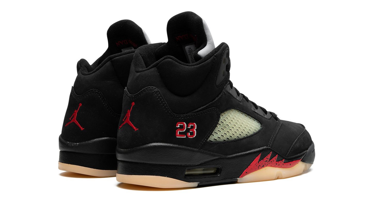 AIR JORDAN 5 WMNS Gore-Tex DR0092 001