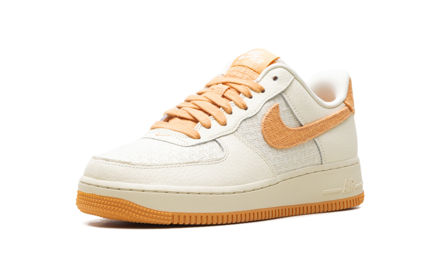 Nike Air Force 1 Low WMNS Coconut Milk Copper Moon IB7944 113