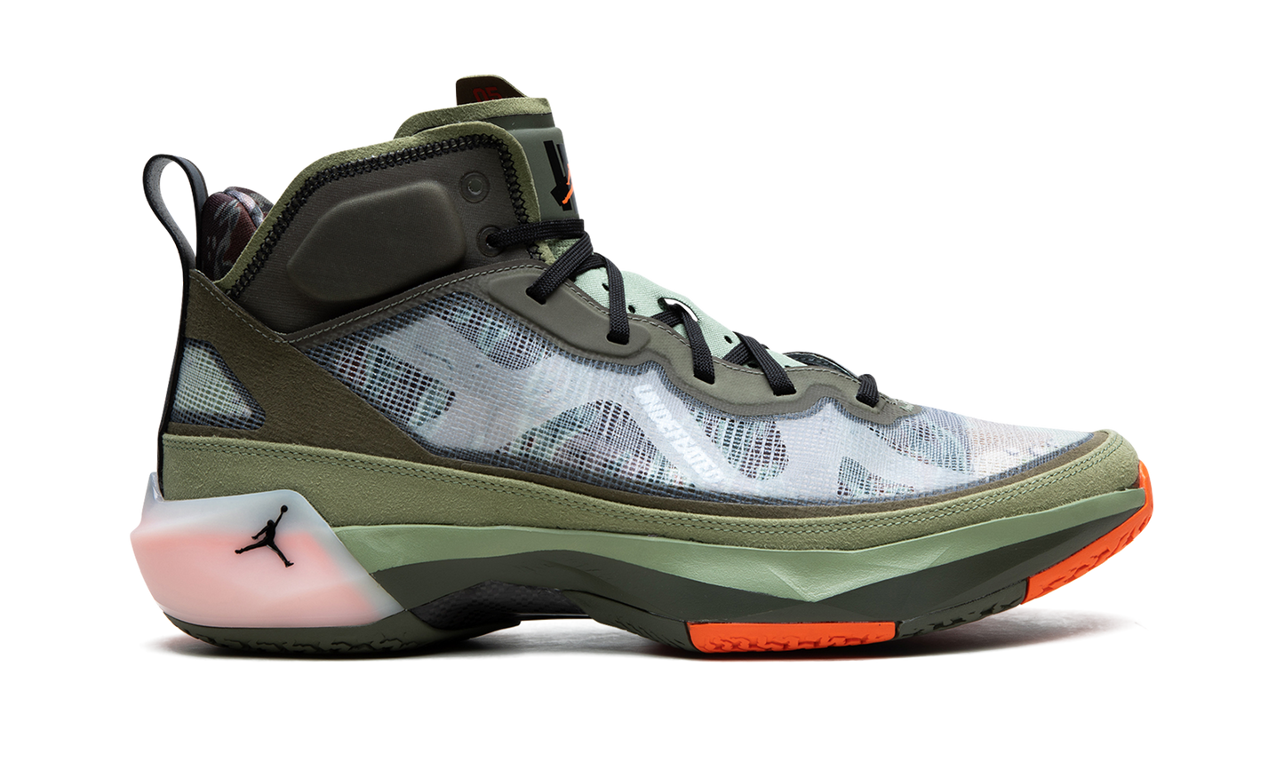 Air Jordan 37 UNDEFEATED - Flight Jacket DV6255 300