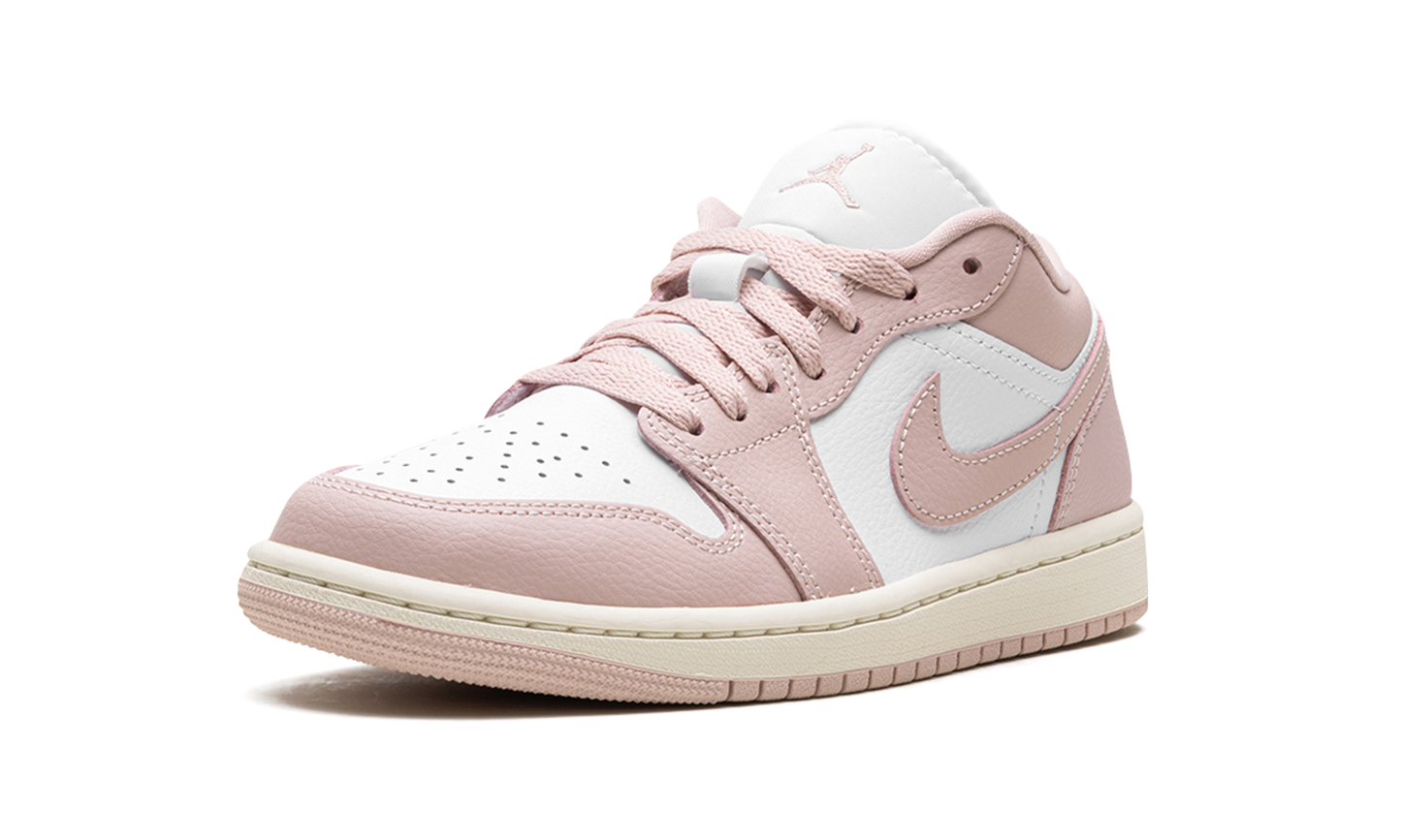 Jordan 1 Low WMNS Pink Oxford DC0774 162