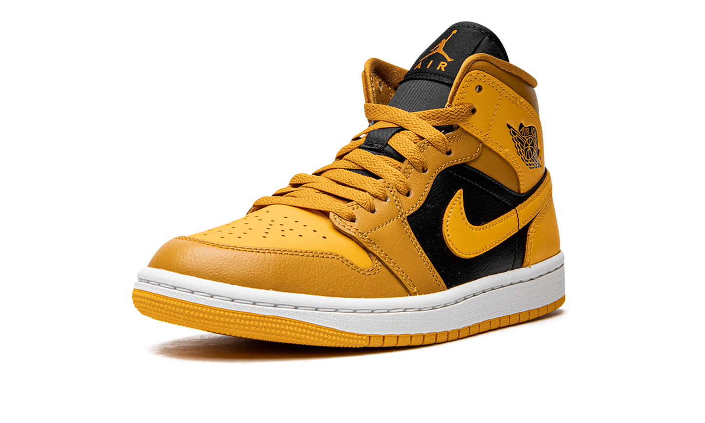AIR JORDAN 1 MID WMNS Chutney BQ6472 700