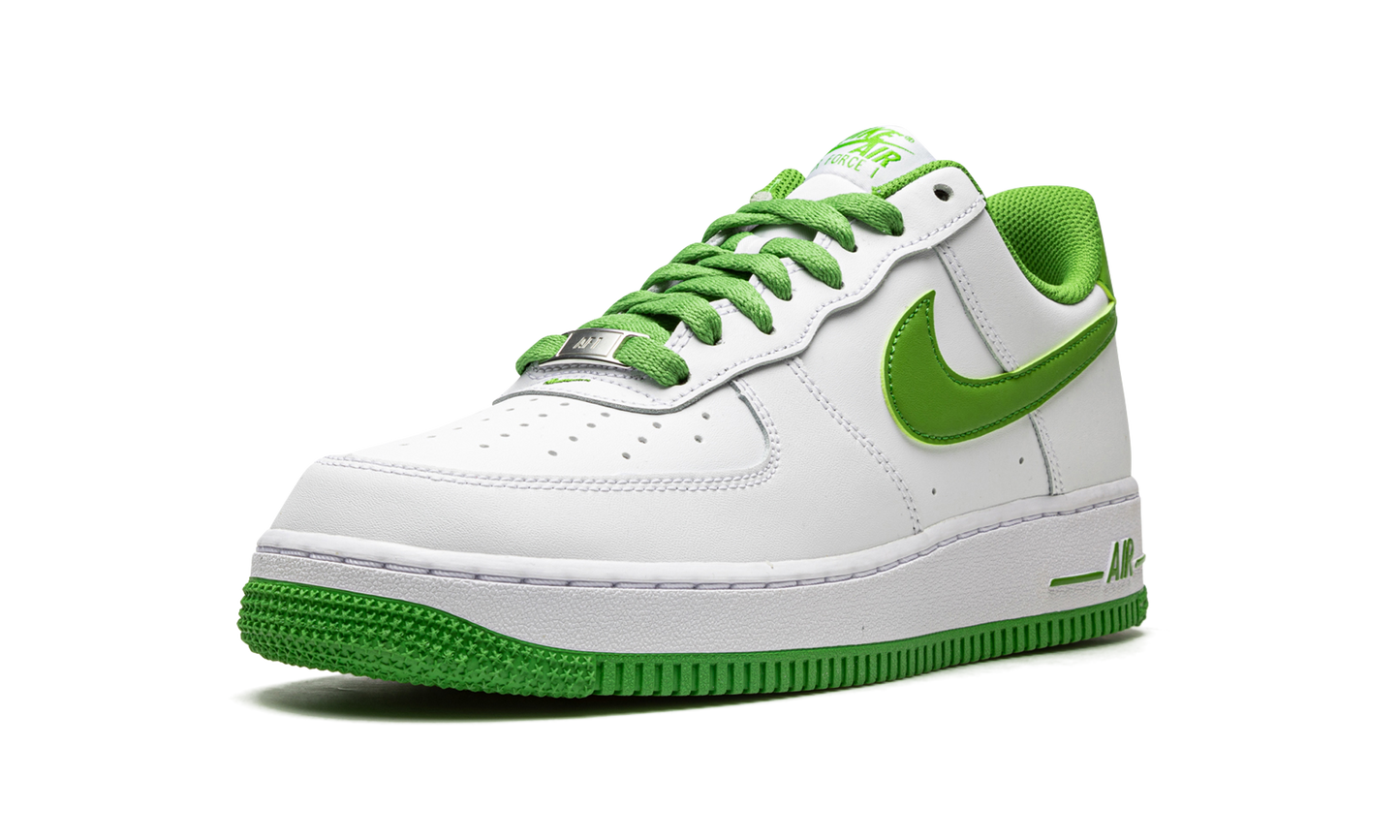 Nike Air Force 1 '07 "Chlorophyll" DH7561 105