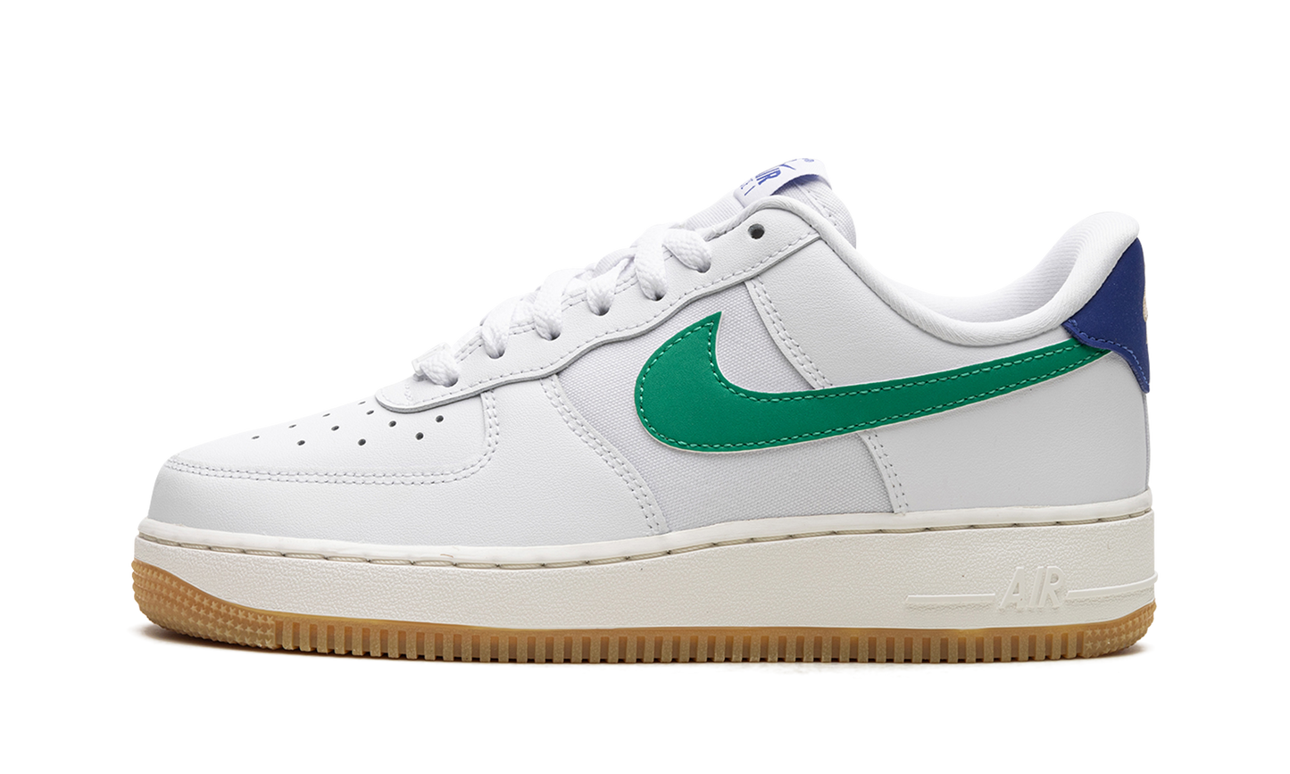 Nike AIR FORCE 1 '07 WMNS Stadium Green DD8959 110