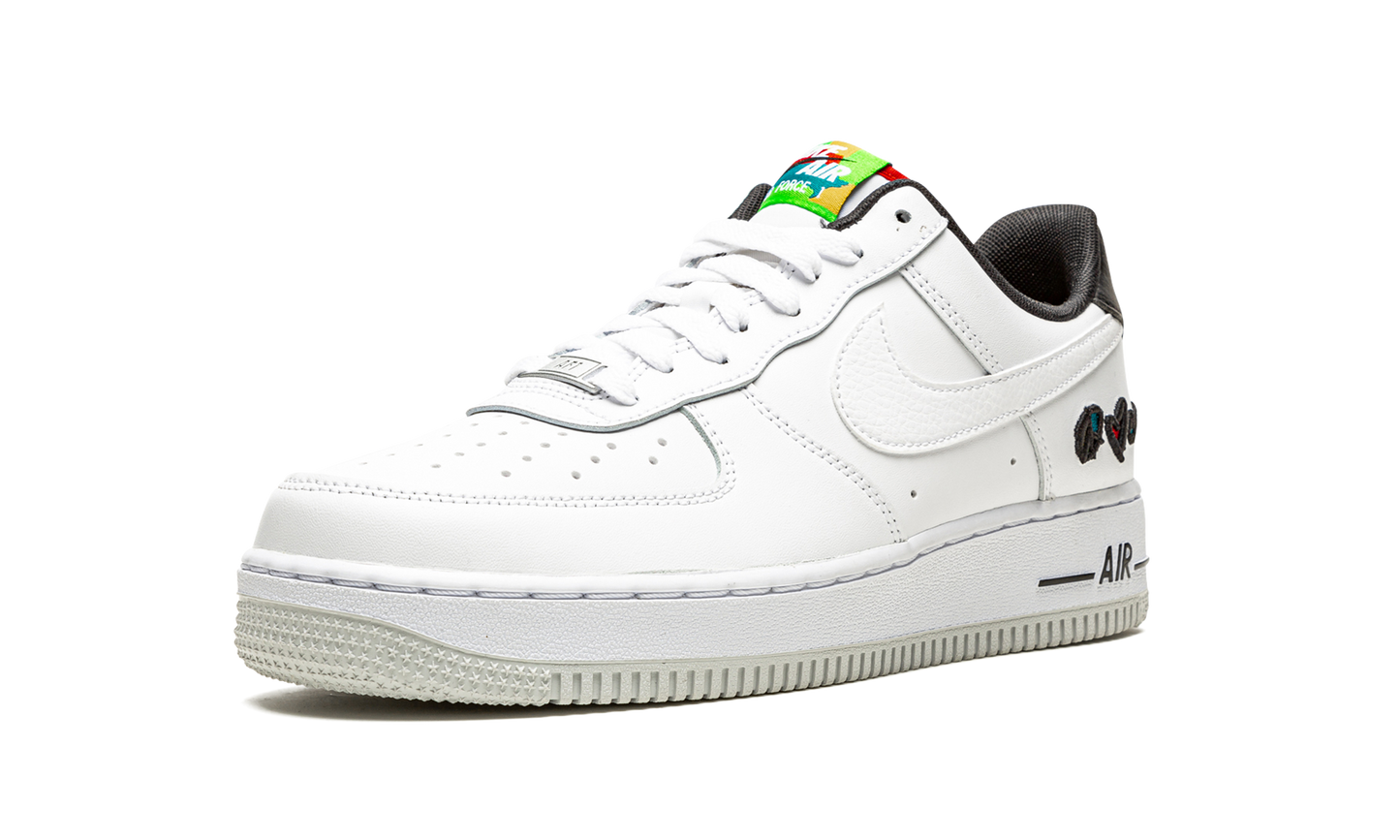 Nike Air Force 1 Low LV8 "Peace, Love, Swoosh" DM8148 100