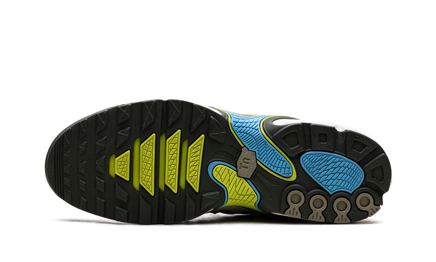 Nike Air Max Plus Drift "Cyber Baltic Blue" FD4290 008