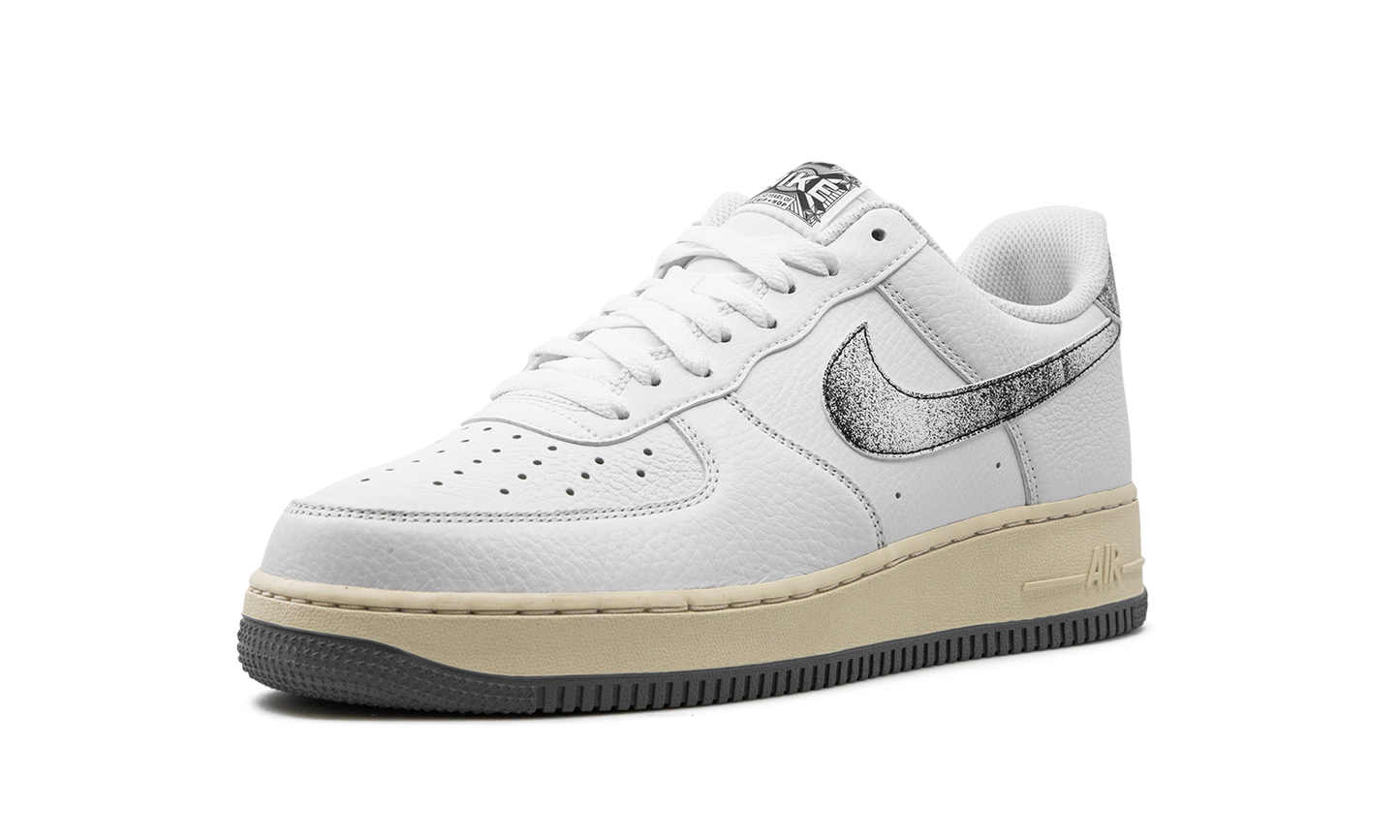Nike Air Force 1 Low "Classics" DV7183 100