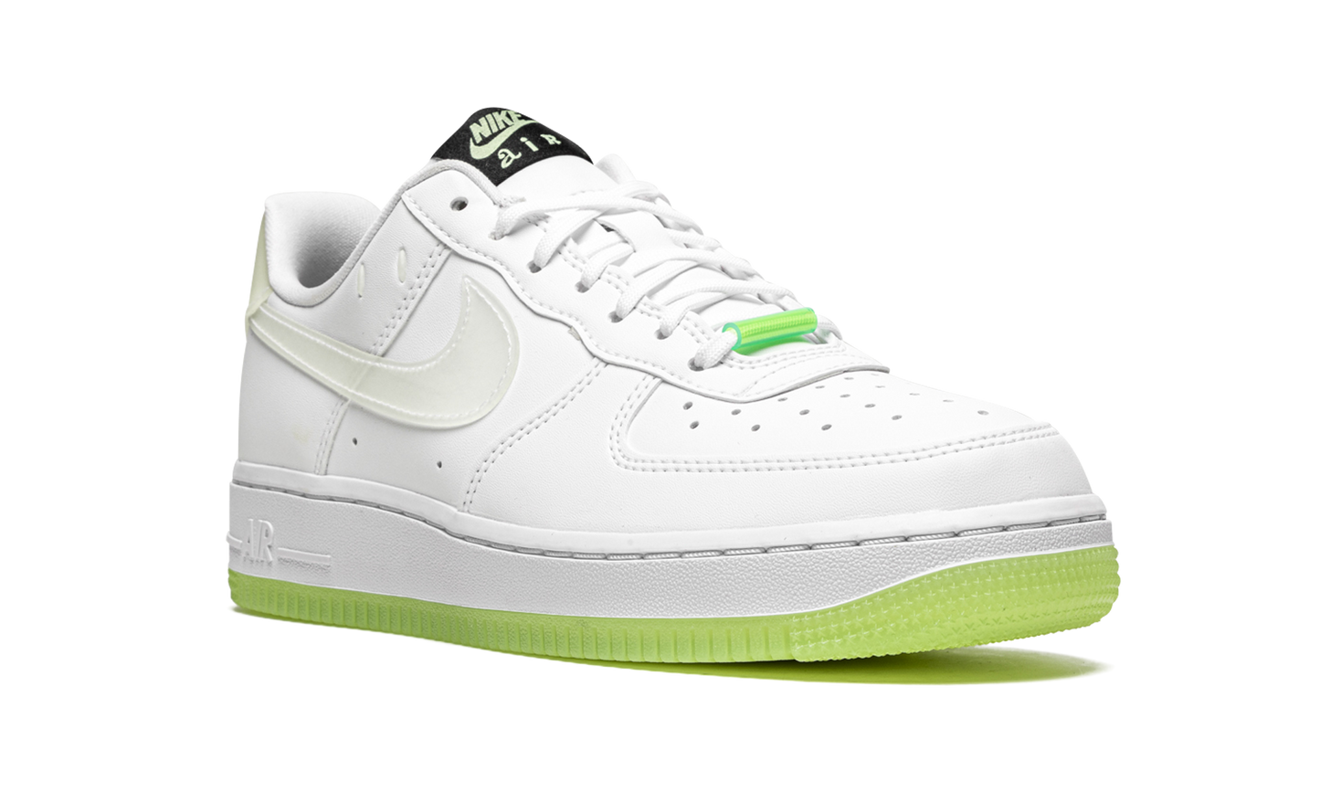 Nike AIR FORCE 1 LO '07 WMNS Have A Nike Day CT3228 100