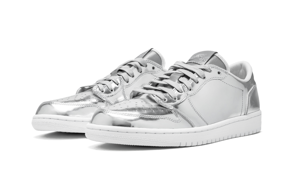 Air Jordan 1 Low Pinnacle Metallic Silver 852549 003
