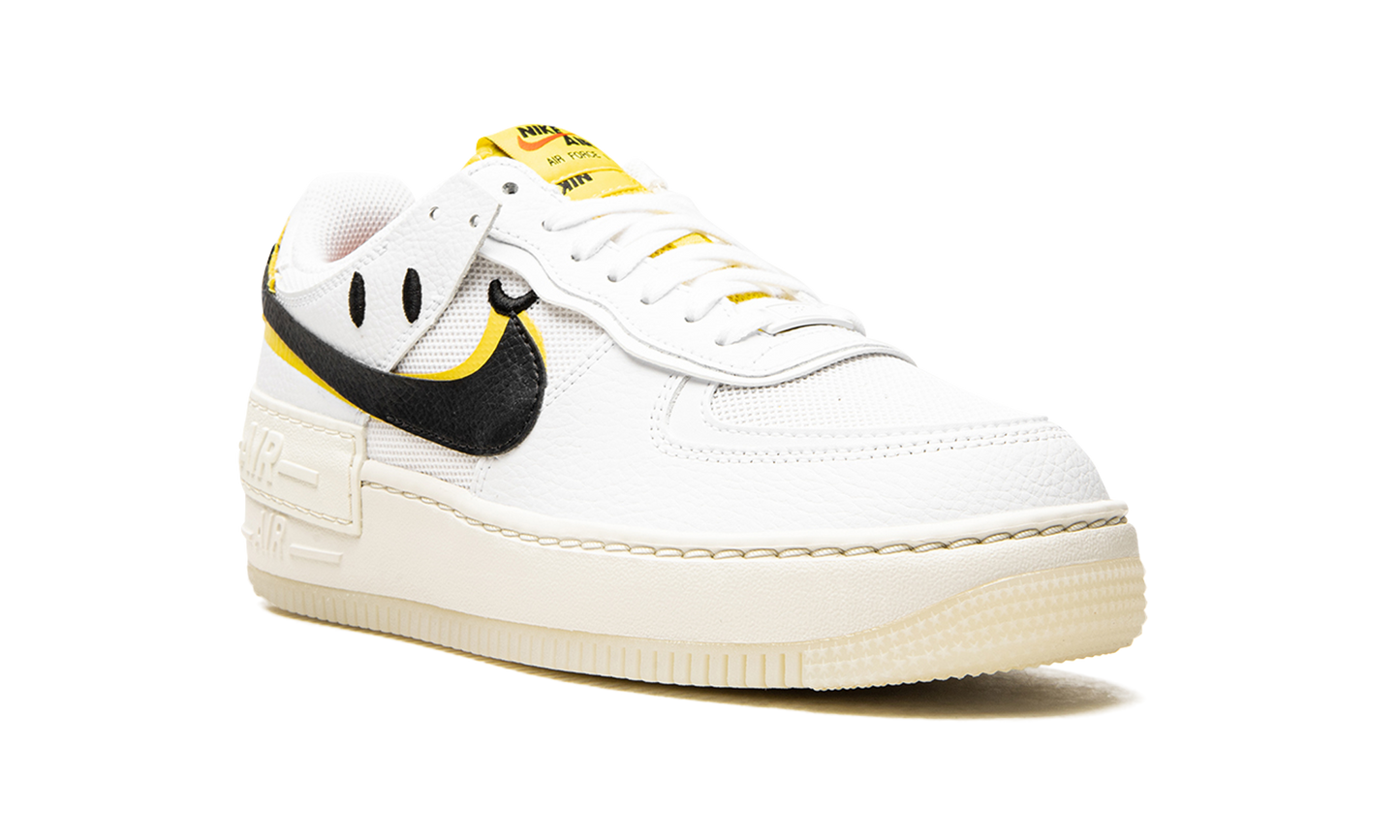 Nike AIR FORCE 1 SHADO MNS WMNS Go the Extra Smile DO5872 100