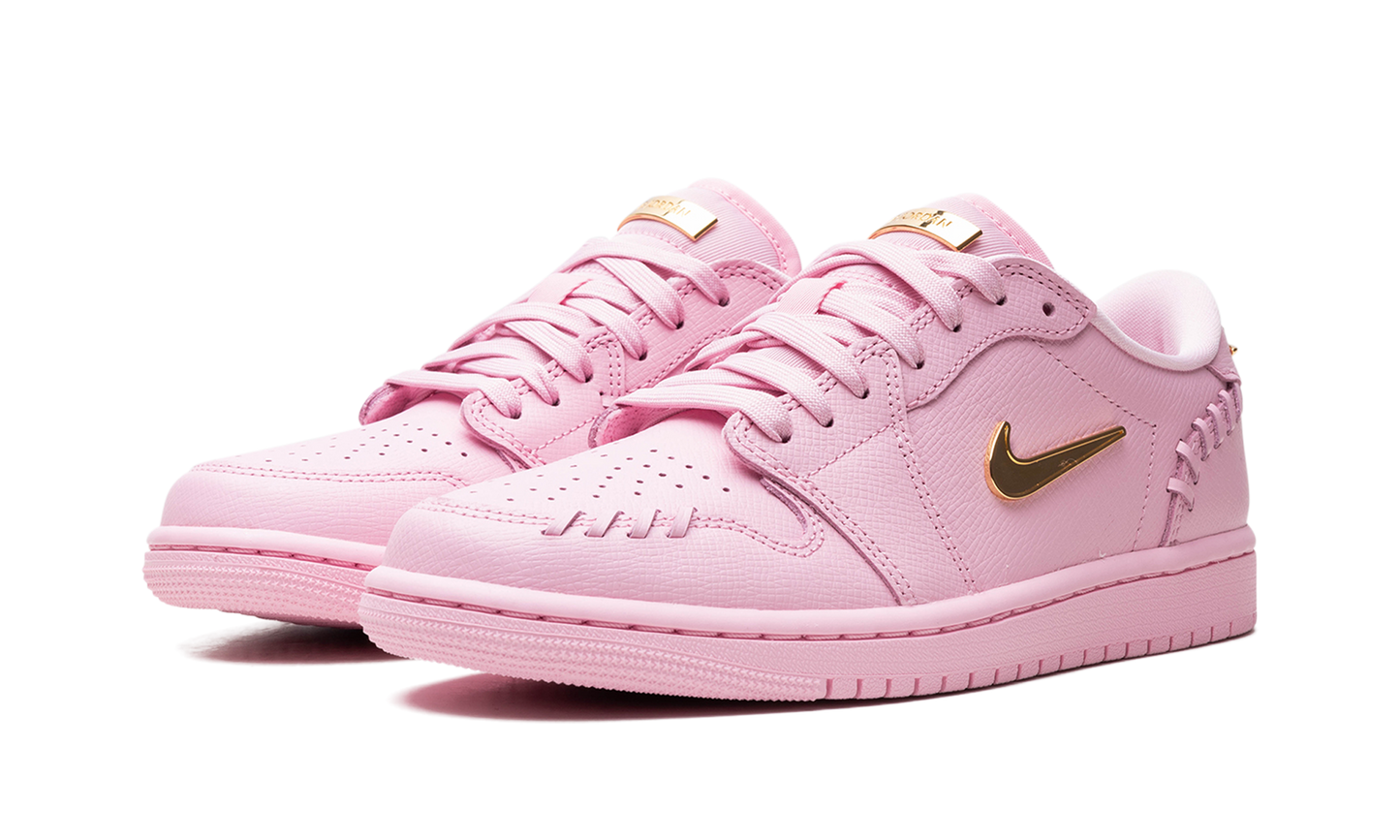 AIR JORDAN 1 LOW WMNS Method of Make Perfect Pink FN5032 600
