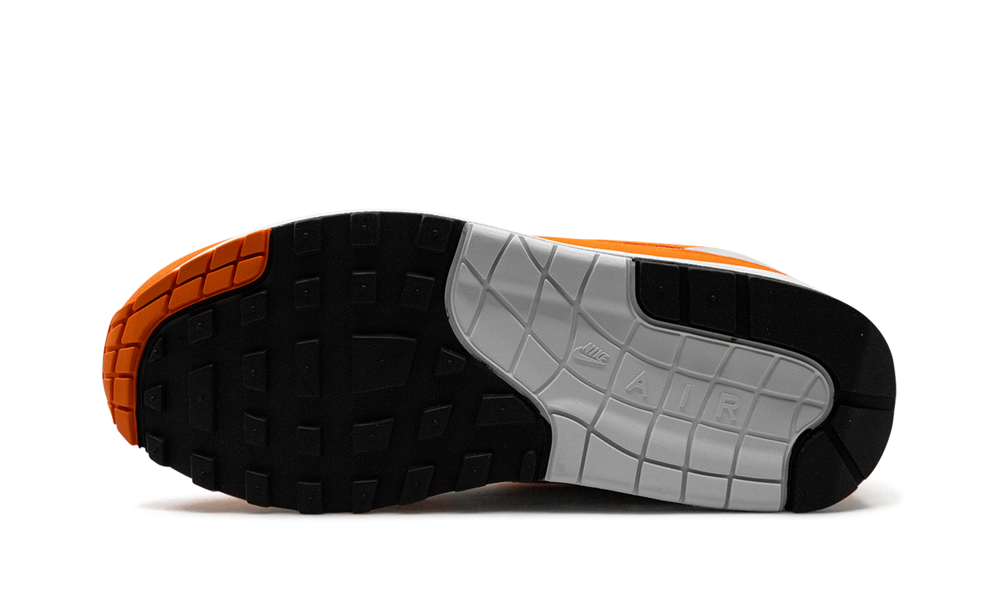 Nike AIR MAX 1 WMNS "Safety Orange" DZ2628 002