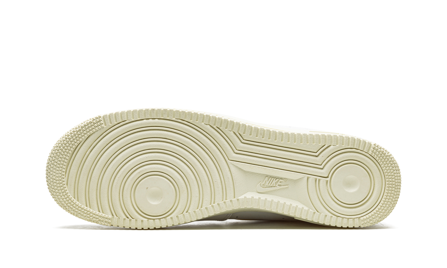 Nike Air Force 1 Low Jewel "White/Pale Vanilla" DC8894 100
