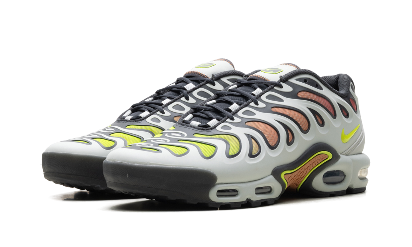 Nike Air Max Plus Drift "Light Silver / Volt" FD4290 009