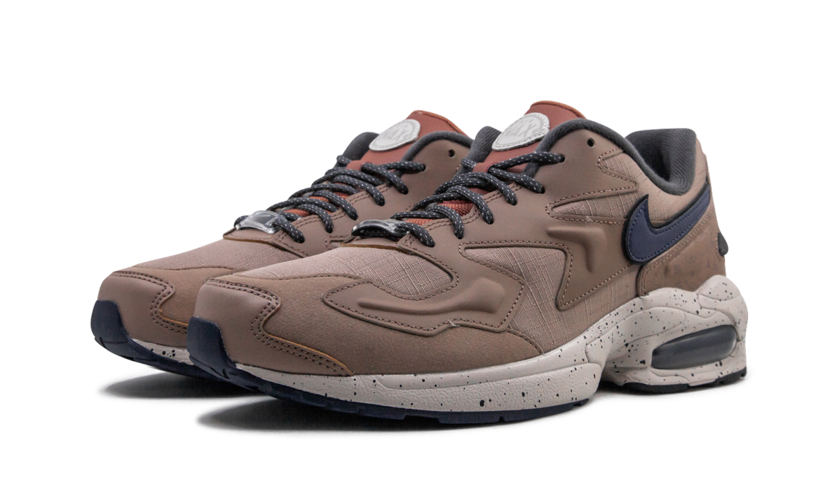 Nike Air Max2 Light LX CJ9997 201